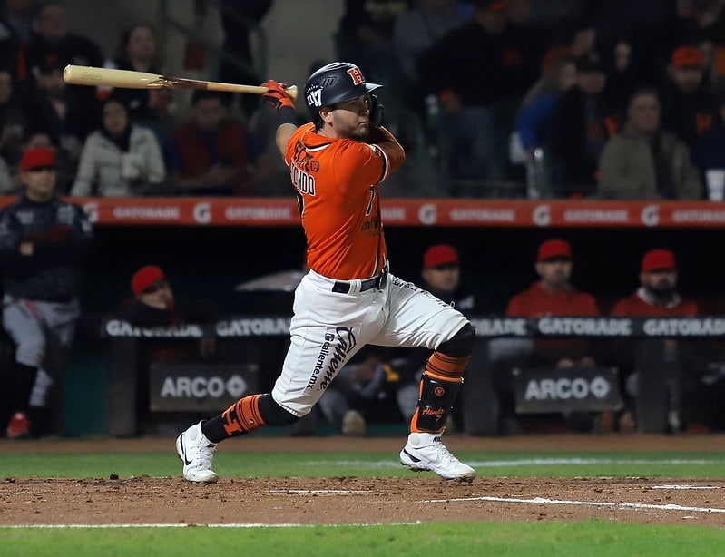 ¡Impresionante! Wilmer Ríos conduce a Naranjeros a semifinales sobre Venados