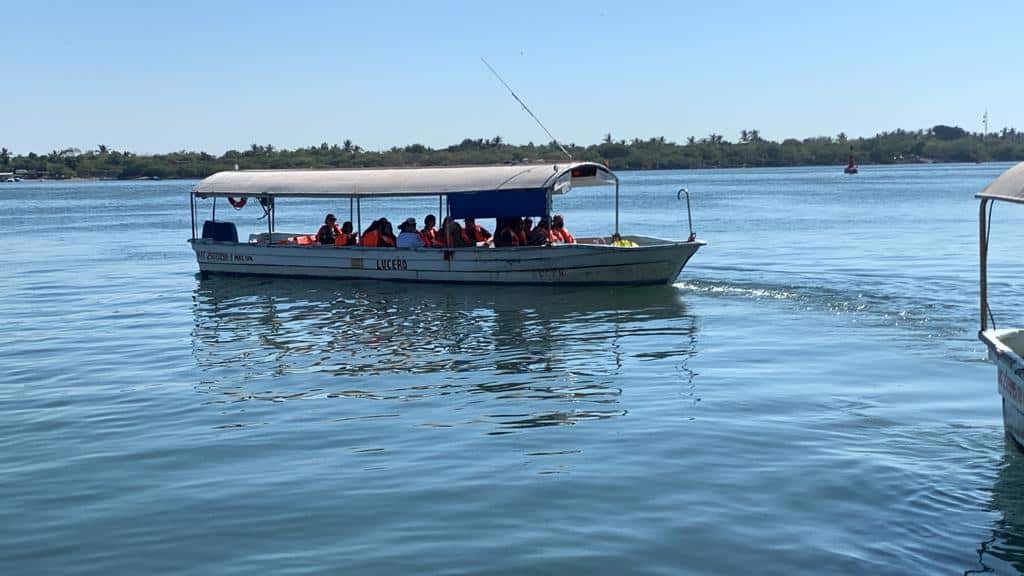 Cae demanda de traslados hacia la Isla de la Piedra tras “Jueves Negro”, lancheros lamentan afectación.