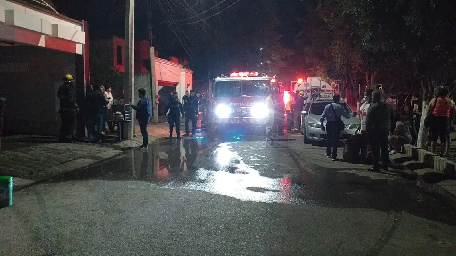 Incendio en vivienda de Culiacán deja pérdidas materiales 