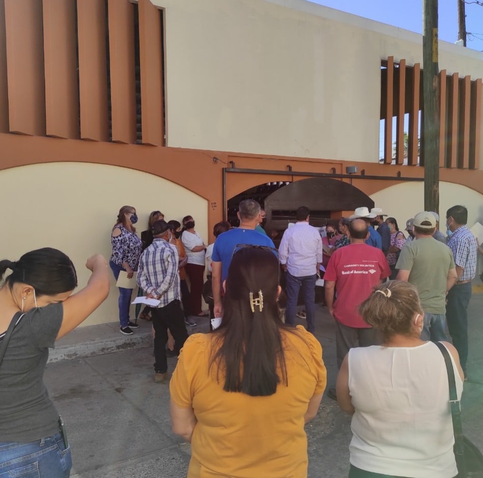 “Abiertos al diálogo”: productores y deportistas los que se diputan auditorio de Choix: Othón Osuna