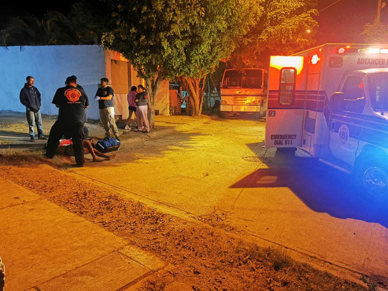 Lo atan, golpean y arrojan en una calle de Santa Fe