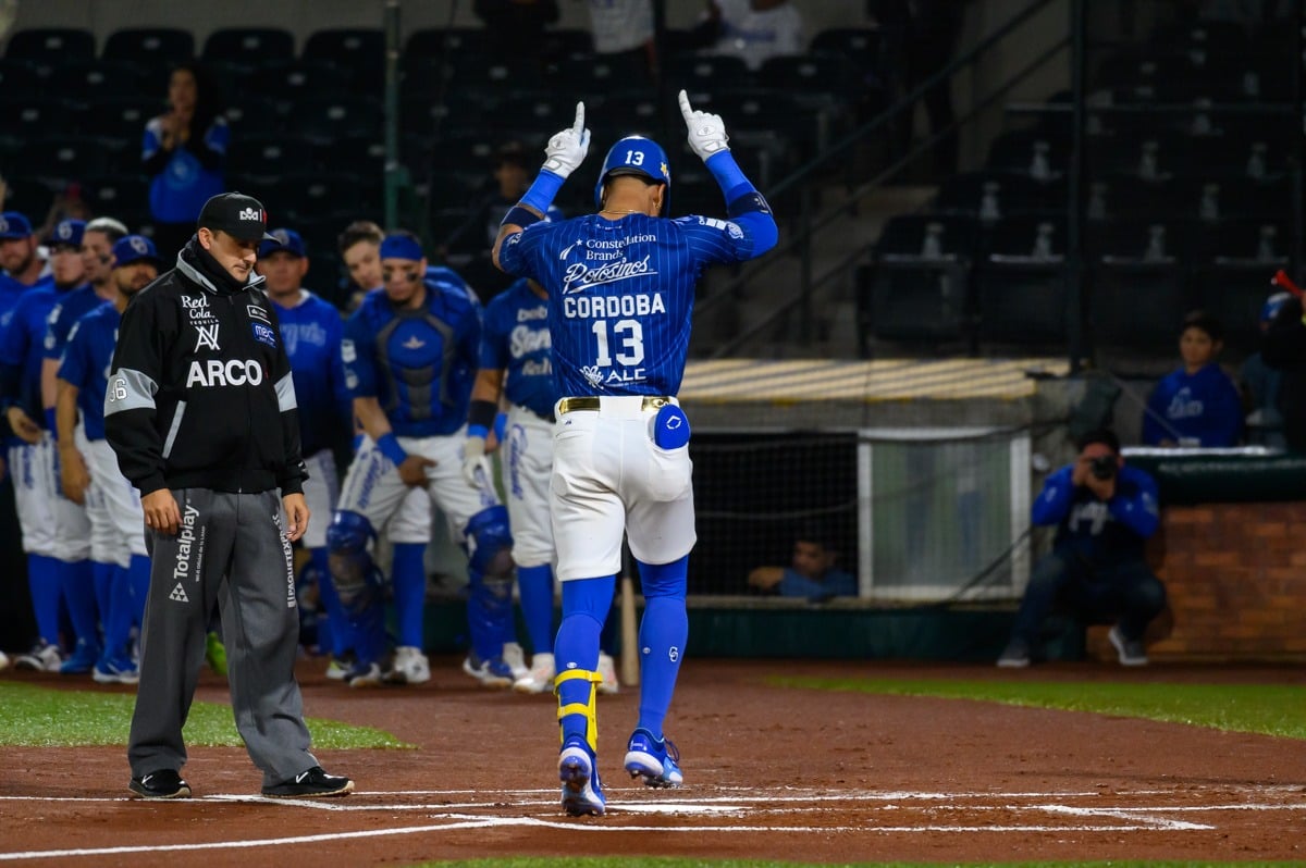 ¡Con bronca incluida! Yaquis se acercan a los Cañeros en semifinales