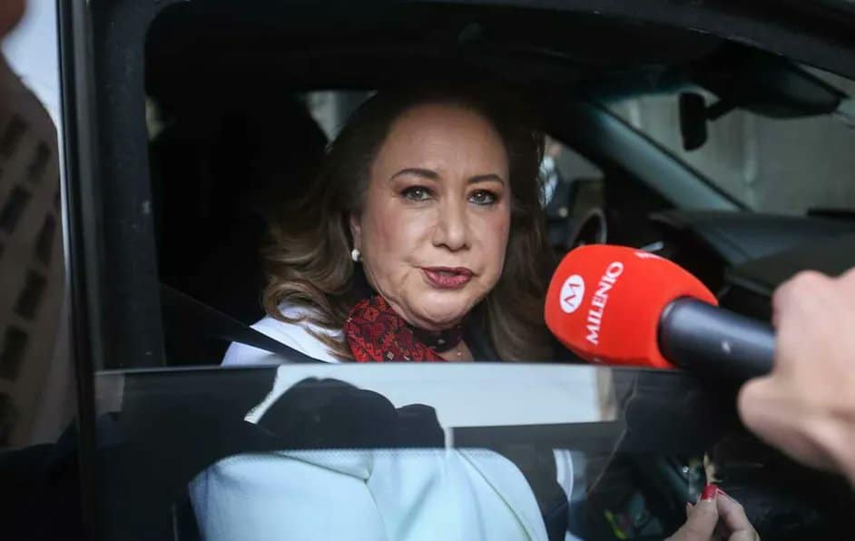 Yasmín Esquivel asegura que continuará y no tiene de que avergonzarse tras plagio de tesis