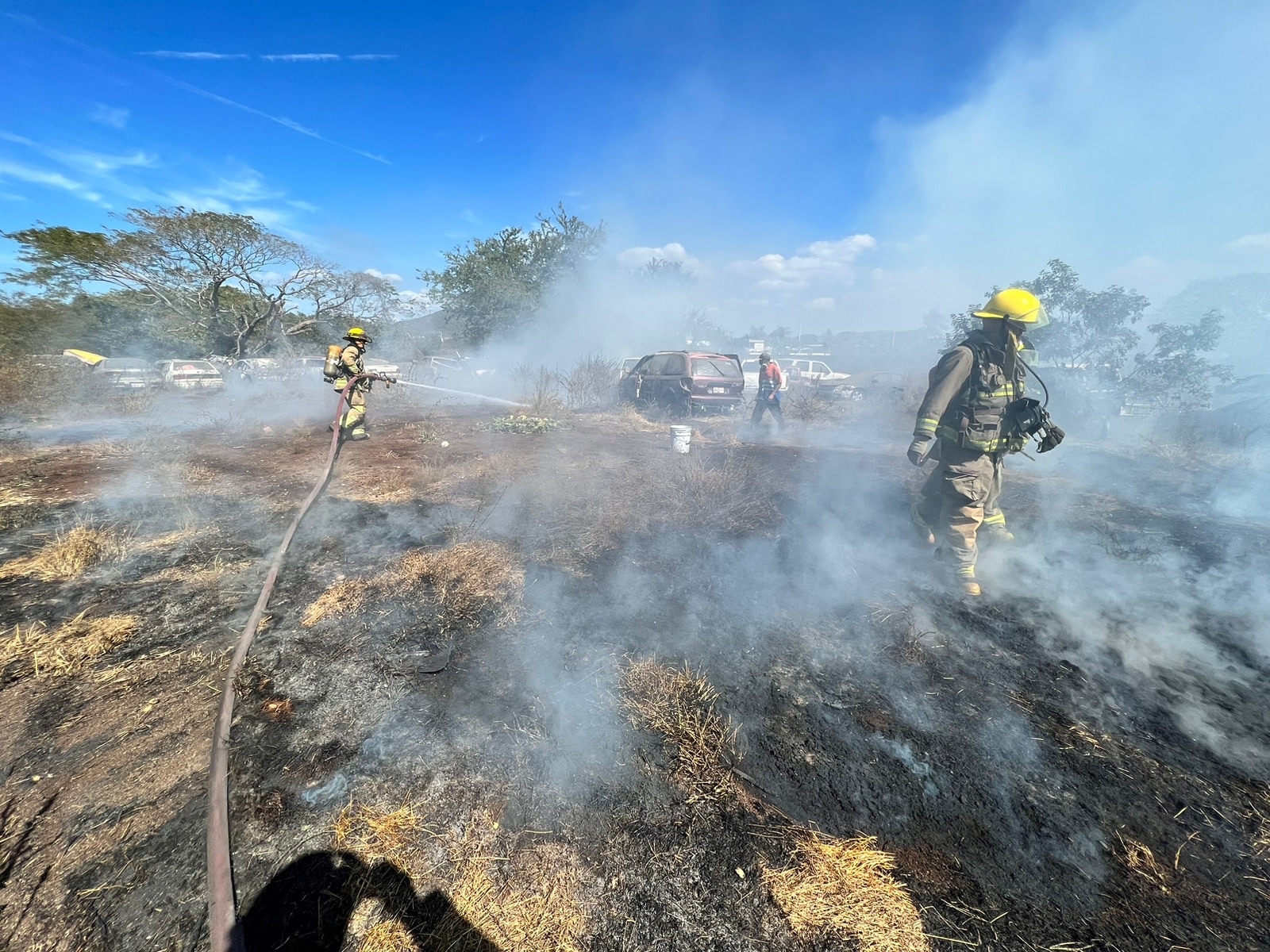 ¡Movilización! Causa alerta un connato de incendio en restaurante de sushis en Mazatlán
