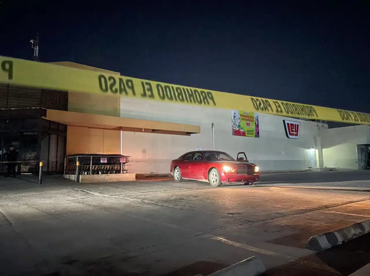 Atacan a balazos a Daniel Alejandro en tienda de autoservicio de Culiacán  