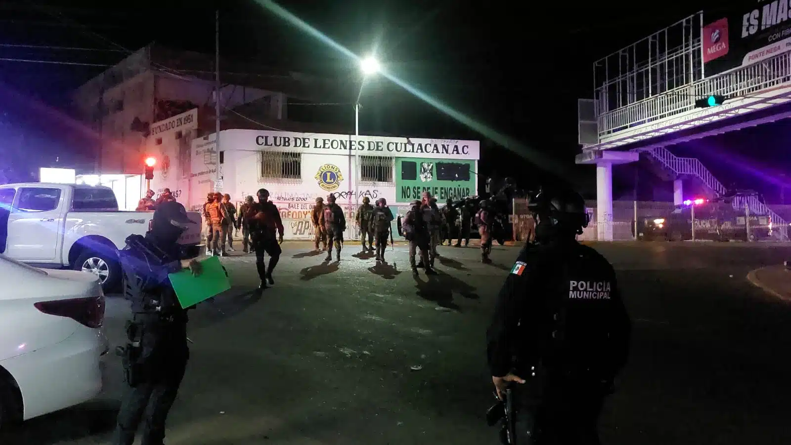 ¡Se toparon con la Guardia Nacional! Se desata balacera en atentado contra dos hombres en Culiacán 