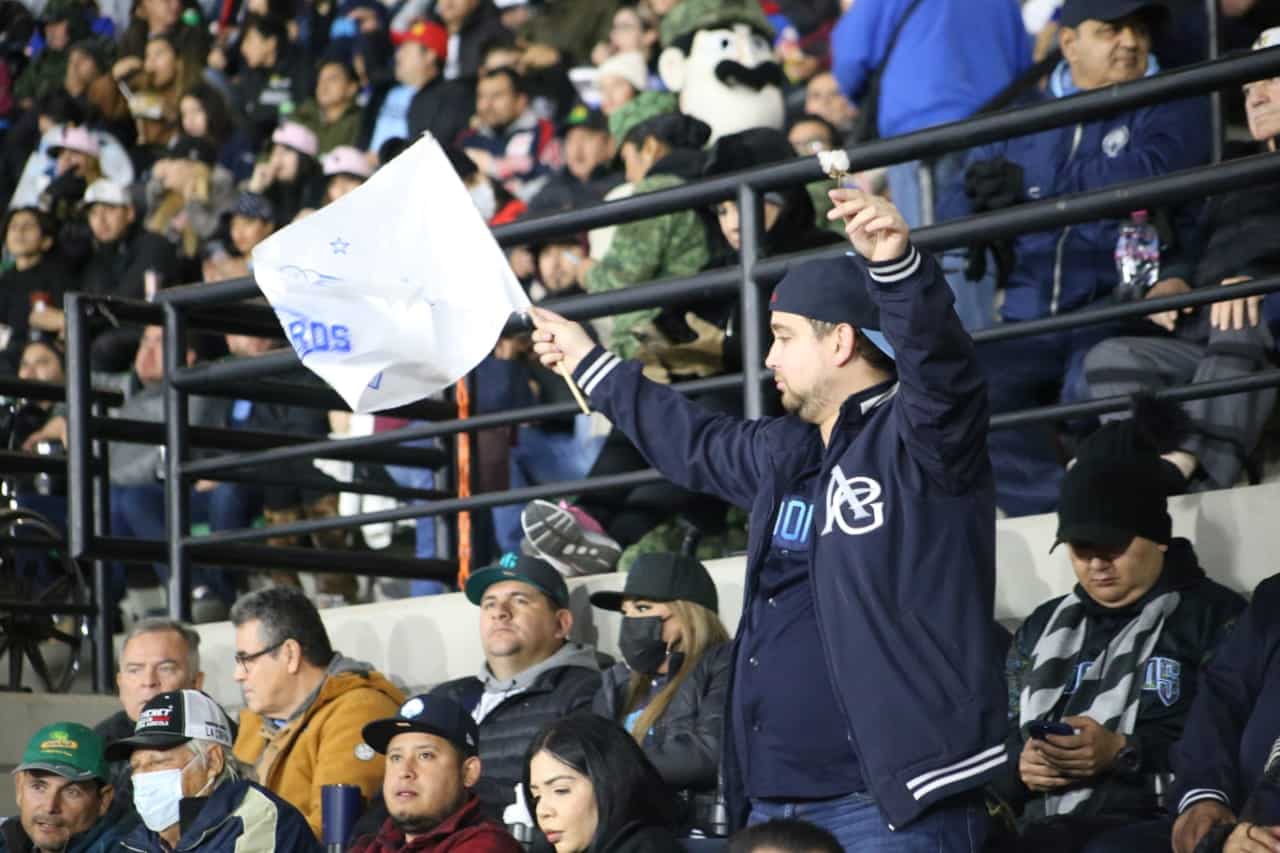 ¡Vamos Guasave, vamos por el campeonato! Enloqueció el Kuroda Park 3-2 de la serie final de la LMP