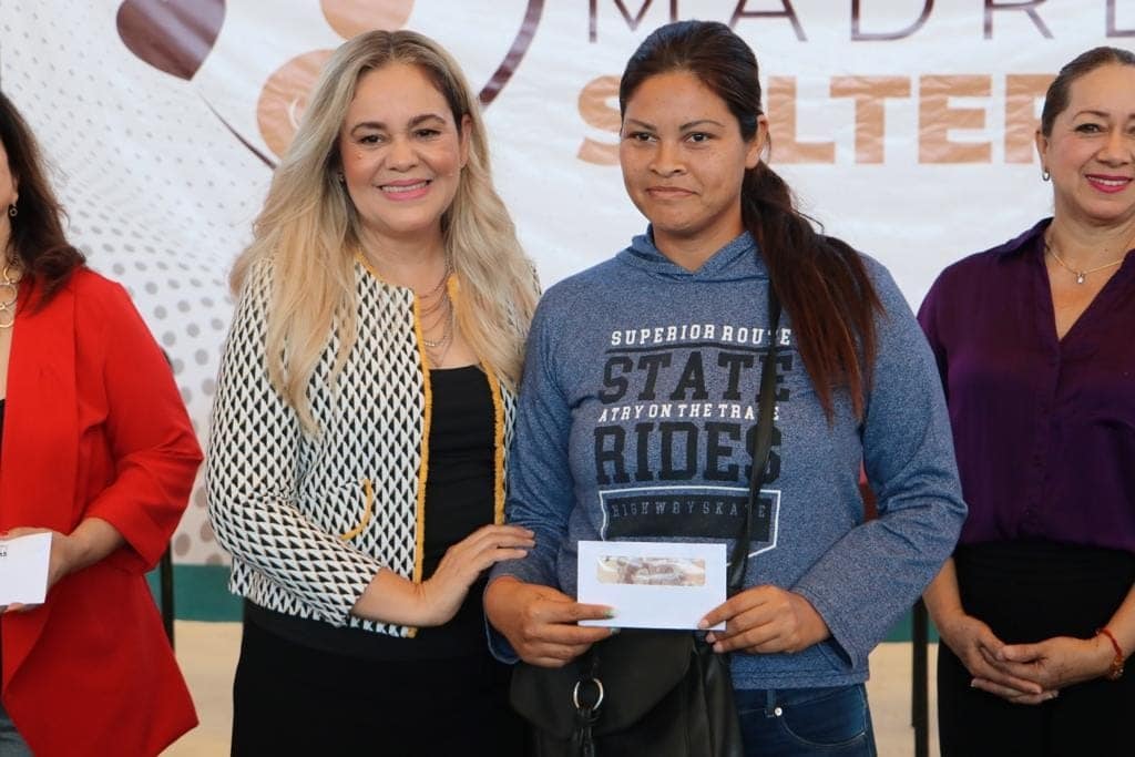 apoyo-economico-madres-solteras-DIF Mazatlán