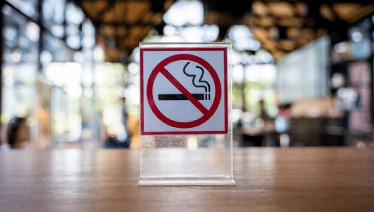 Espacio libre de humo ley antitabaco