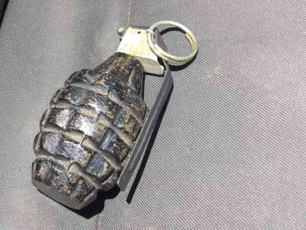 Localizan granada en auto presuntamente asegurado el “Jueves Negro” en Culiacán