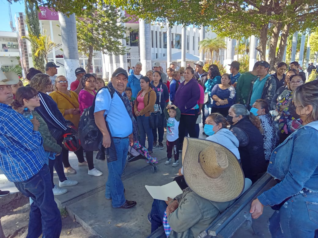 precaristas