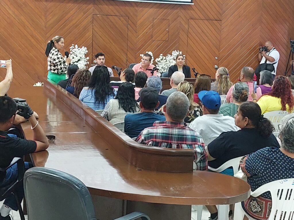 reunion-Tránsito y policías de Mazatlán-jubilados