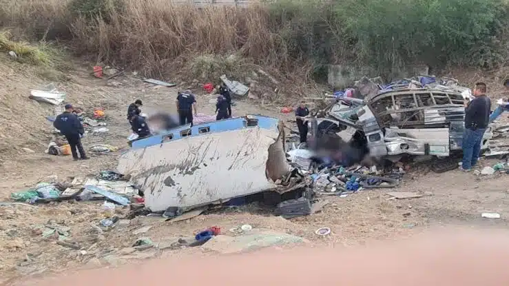 ¡Historia trágica! Fallecen 15 personas tras fuerte accidente vial; celebrarían año nuevo