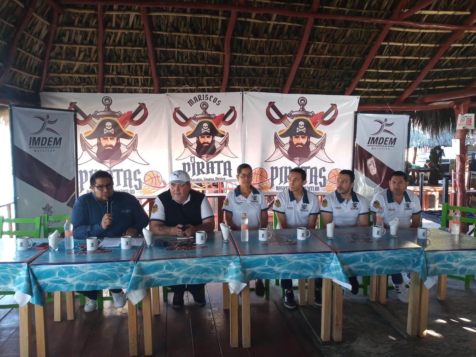 Piratas Basketball