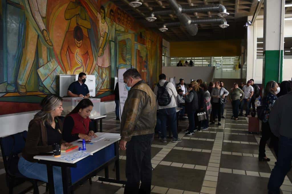 Afiliados a Suntuas aprueban la actualización del Contrato (2)