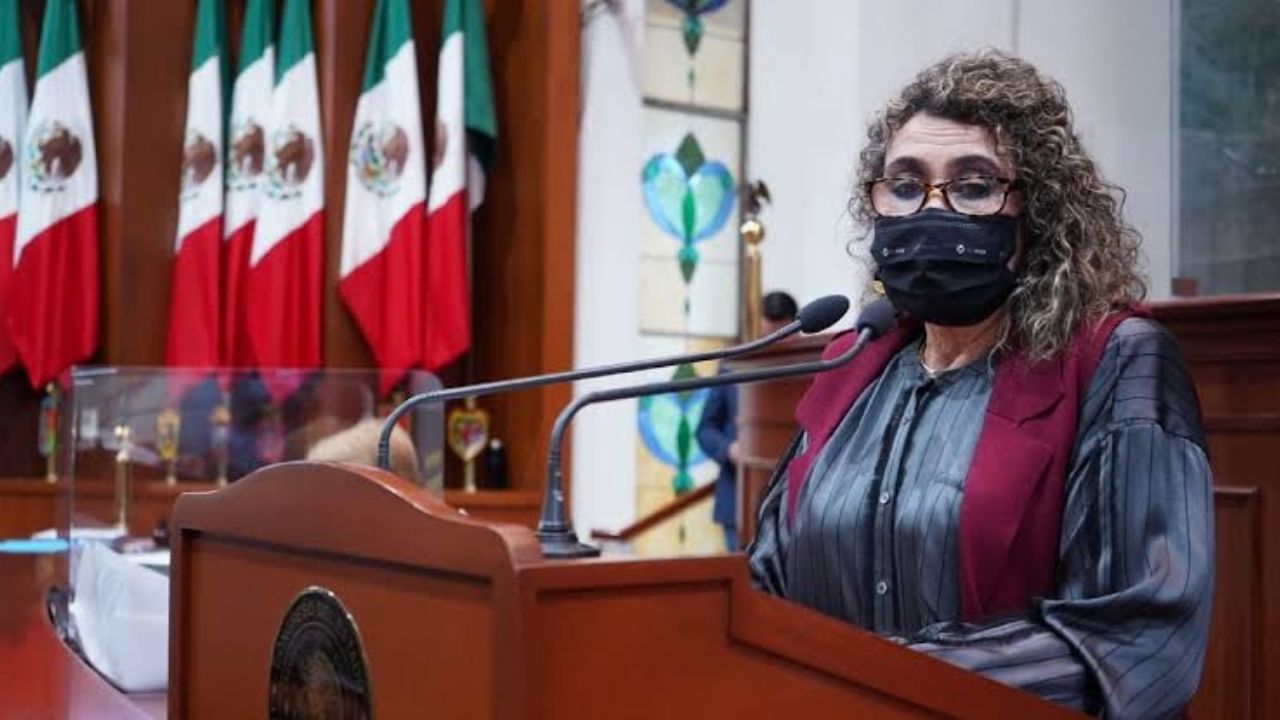 Angélica Díaz, del PAS