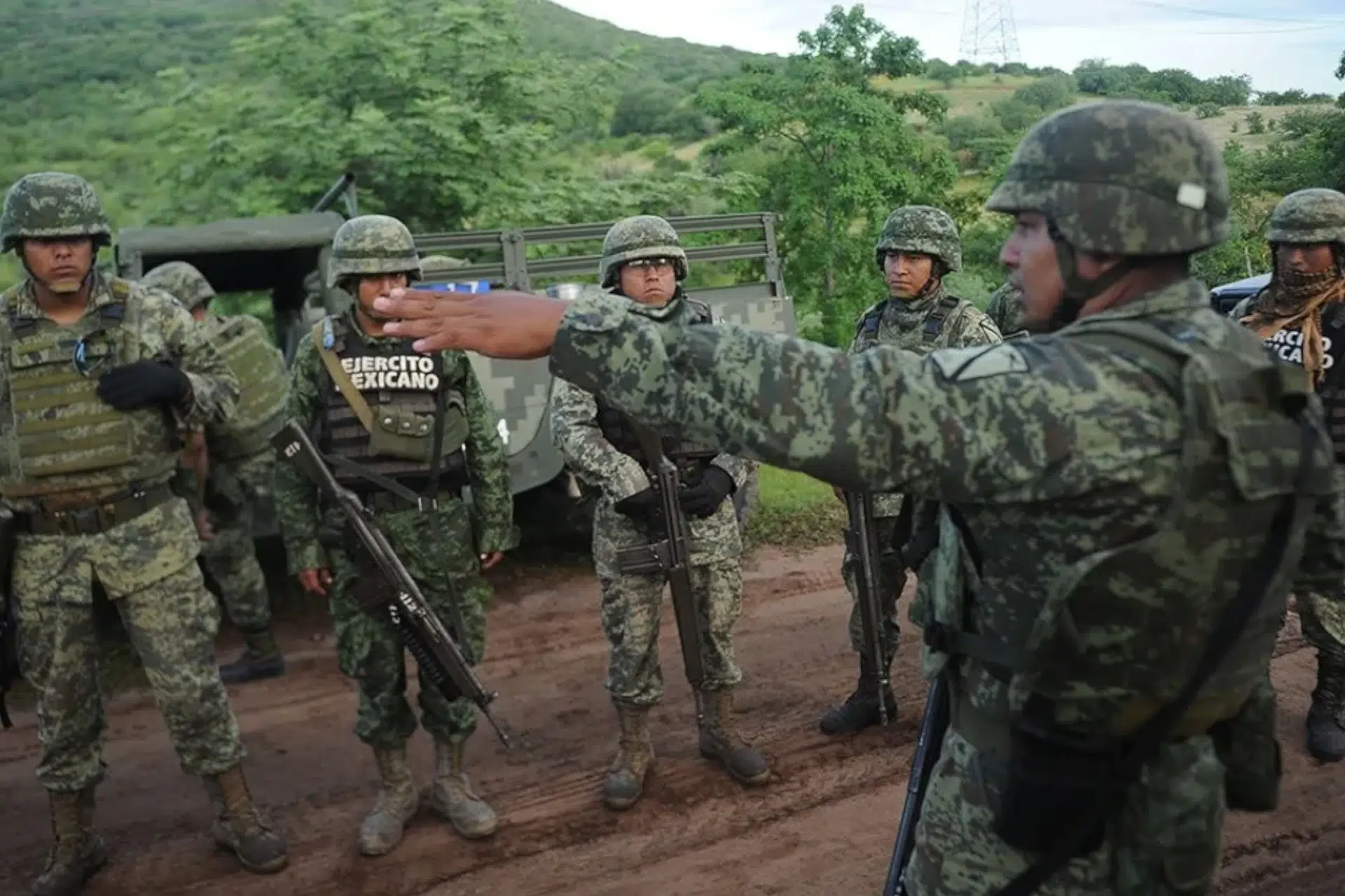 Asegura Ejército Mexicano más de 40 kilogramos de posible goma de opio en Guerrero