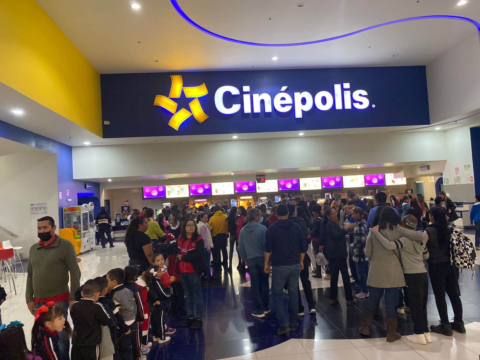 CINEPOLIS