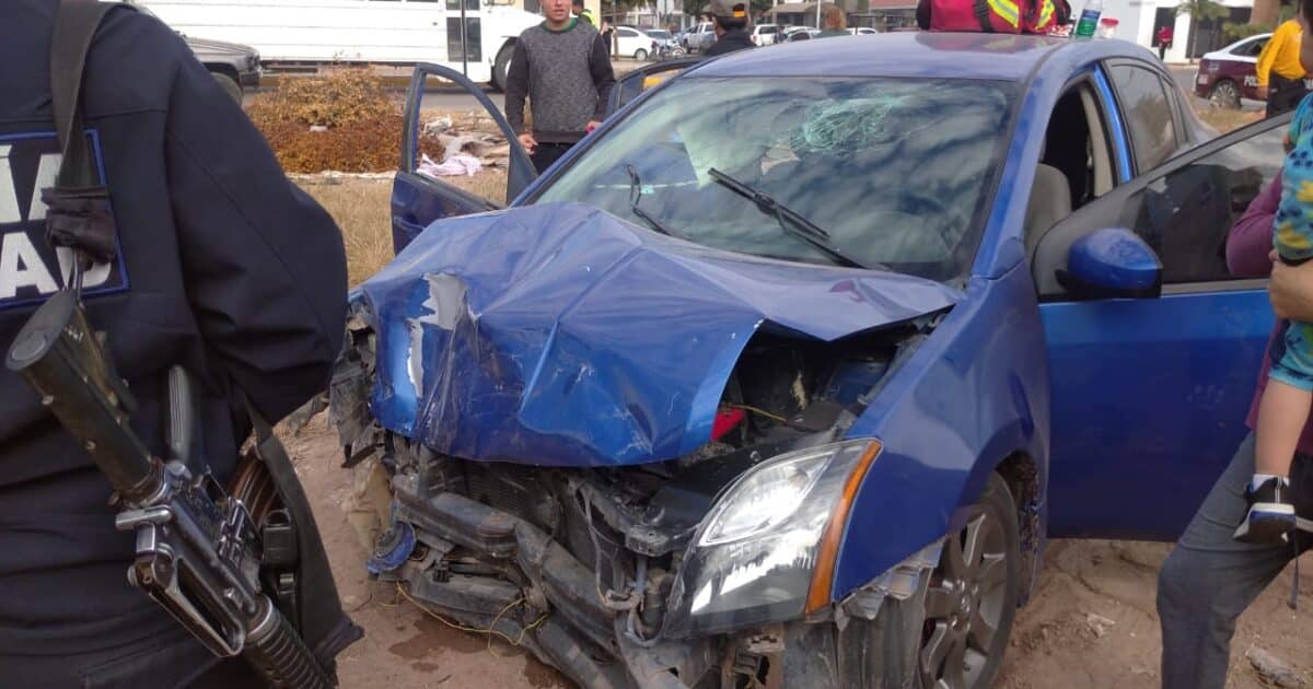  Tres personas lesionadas en aparatoso accidente en el sector Las Palmas Los  Mochis | Línea Directa