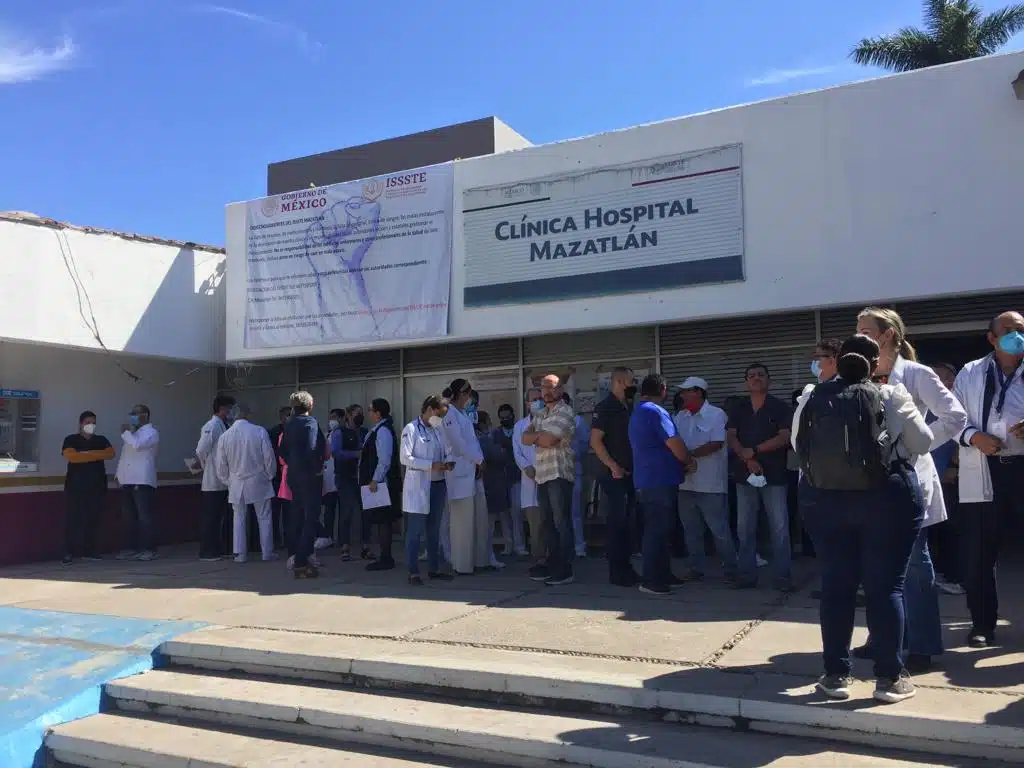 Hasta oídos de Mario Zamora llega denuncia de carencias en ISSSTE Mazatlán