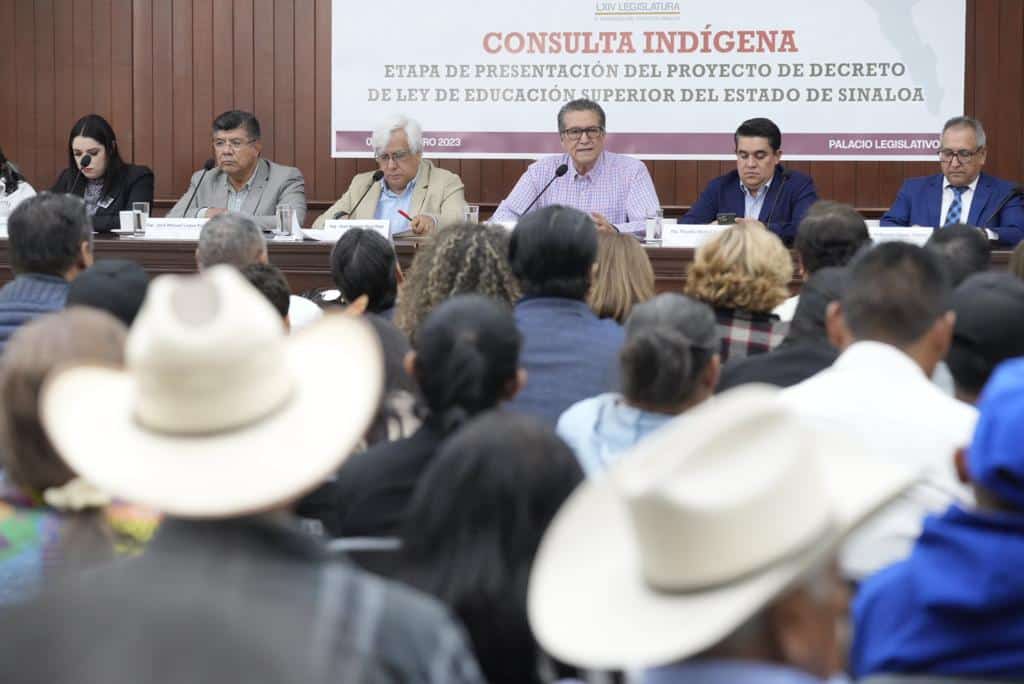 Diputados presentan proyecto de decreto sobre Ley de Educación Superior (2)