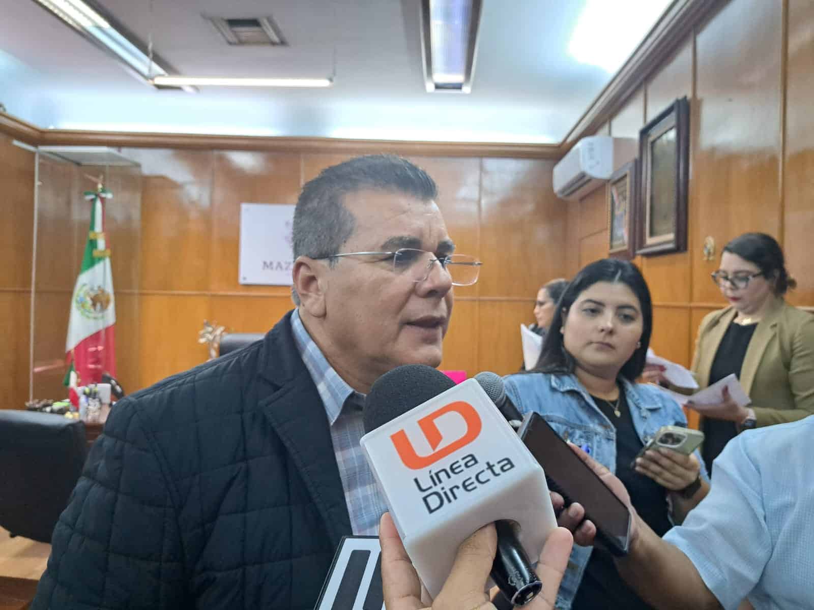 Edgar González-alcalde-Mazatl-LD