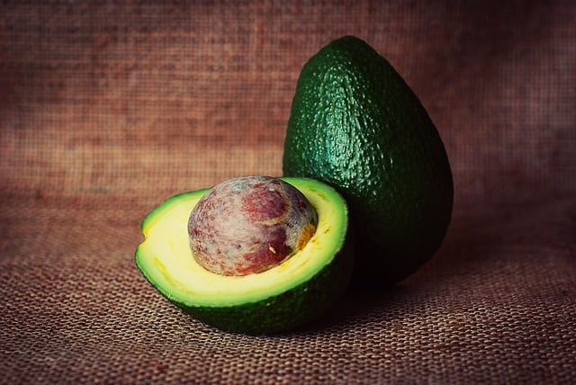 El aguacate y sus múltiples beneficios; ¡razones para comerlo más!