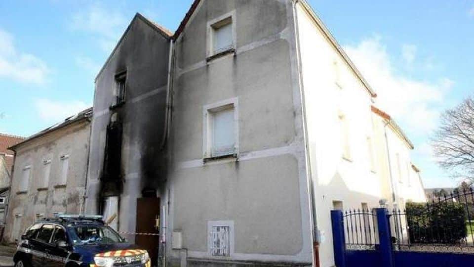 Fuerte incendio en Francia deja a familia sin vida; olvidaron desconectar la lavadora