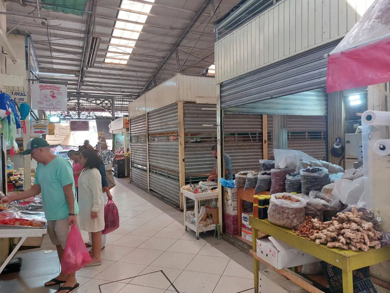 Locatarios Mercado Pino Suárez Mazatlán