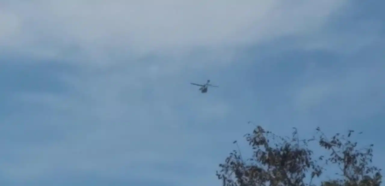 Helicóptero cruza el cielo de Los Mochis y causa asombro entre los ciudadanos