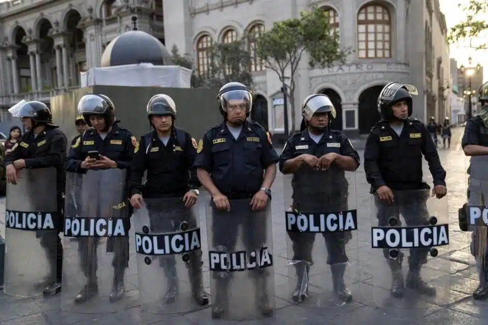 Operativo antidrogas deja siete policías sin vida en Perú