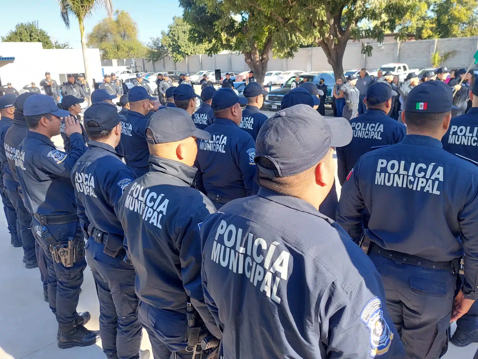 POLICIAS-MUNICIPALES