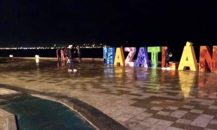 Puerto Mazatlán Carnaval 2