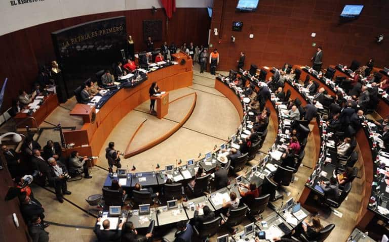 SENADORES