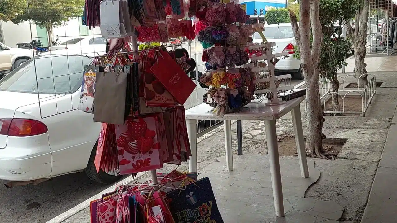 Venderán flores y regalos para San Valentín en Guasave
