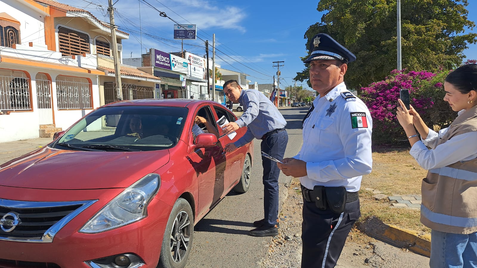 Autoridades de vialidad retoman campaña de concientización en Mazatlán