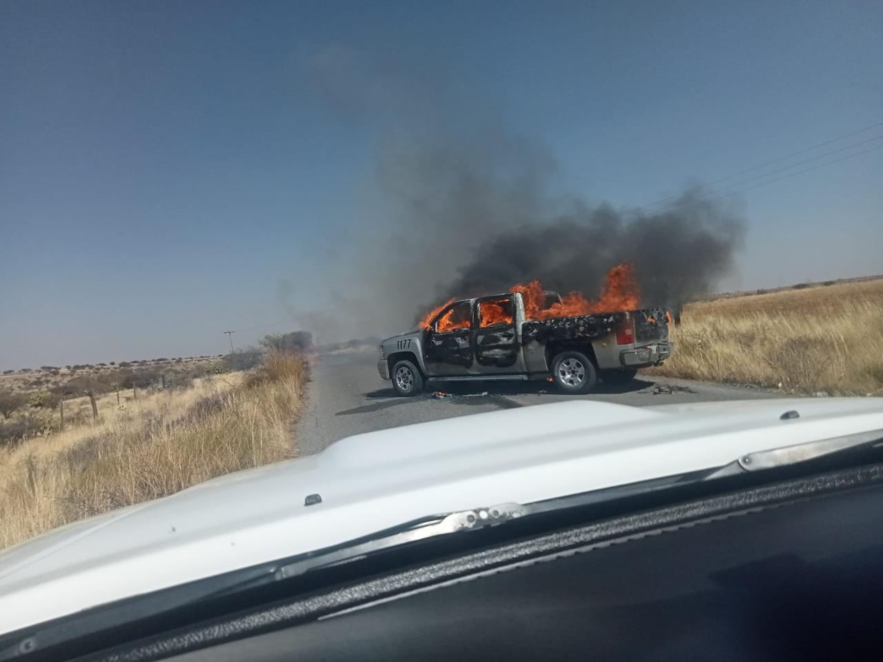 Vuelven los enfrentamientos en Zacatecas; reportan vehículos quemados