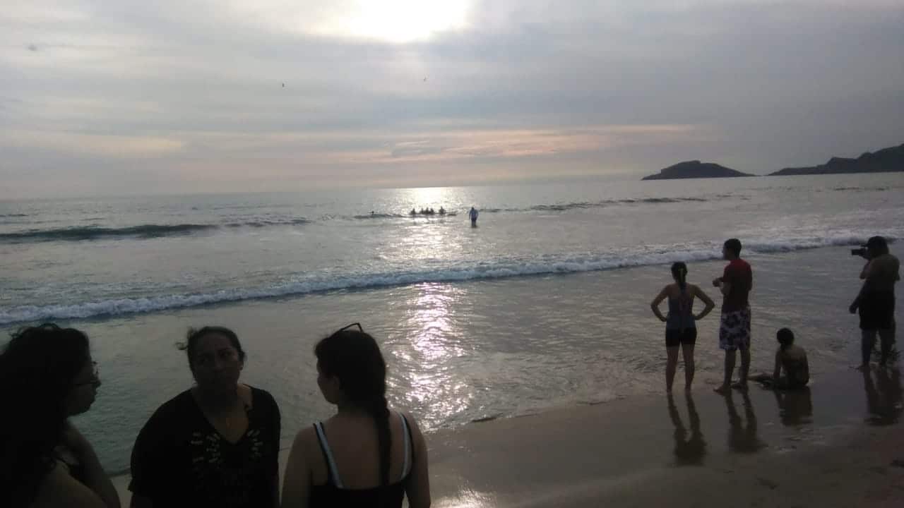 ¡Percances de playa! Vive la Policía Acuática de Mazatlán un domingo con intensa actividad