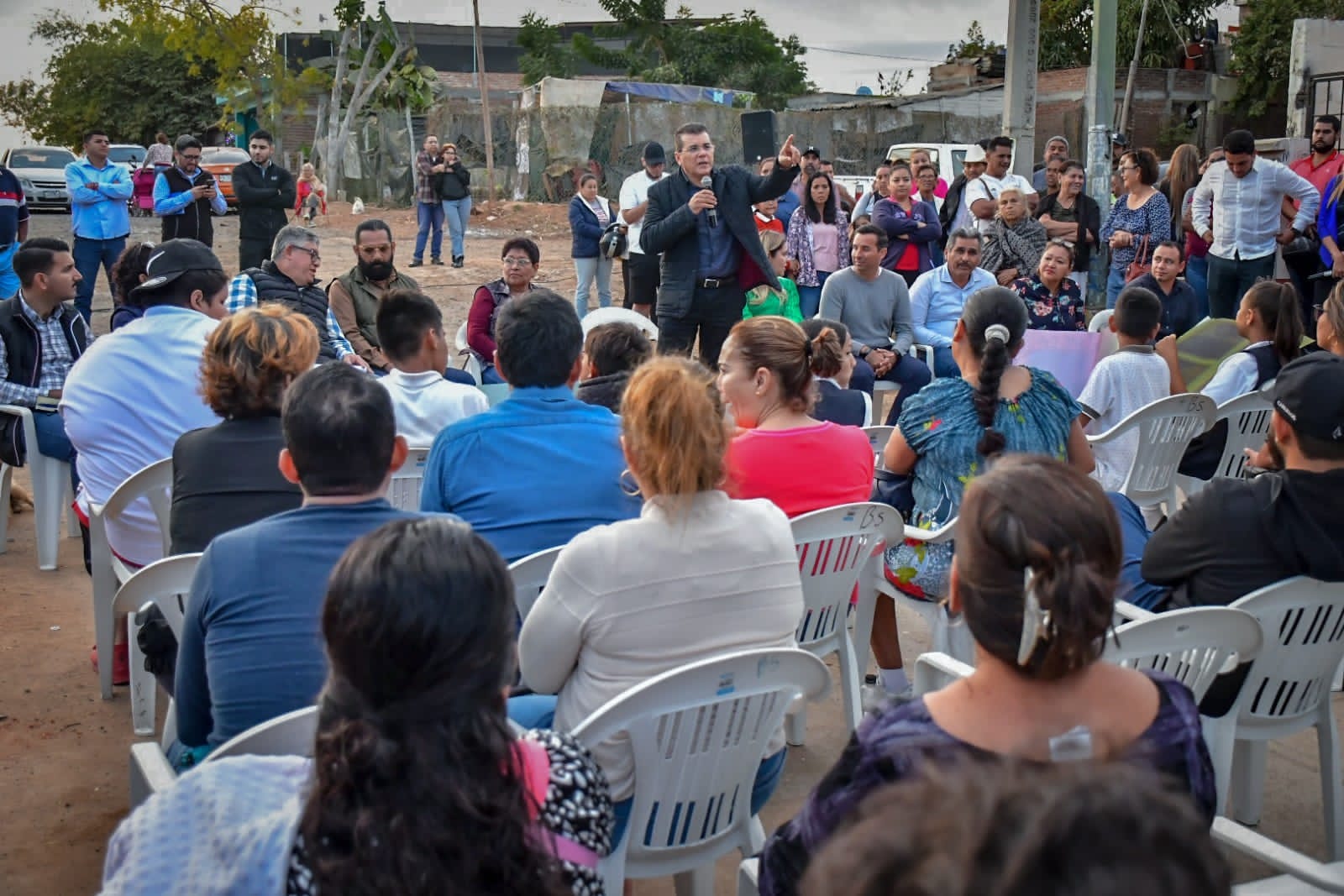Colonos de la 13 de septiembre en Mazatlán solicitan apoyo al alcalde ¿Qué piden?