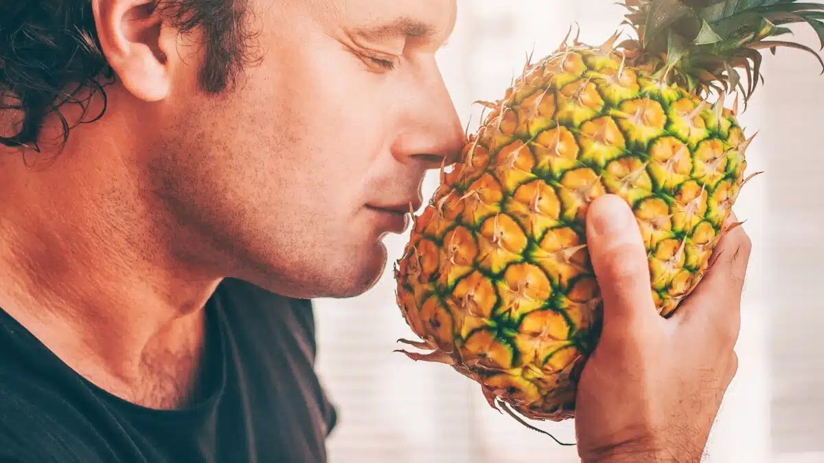 ¿Para qué sirve la piña en lo sexual? Si eres hombre aquí te decimos cuando comerla