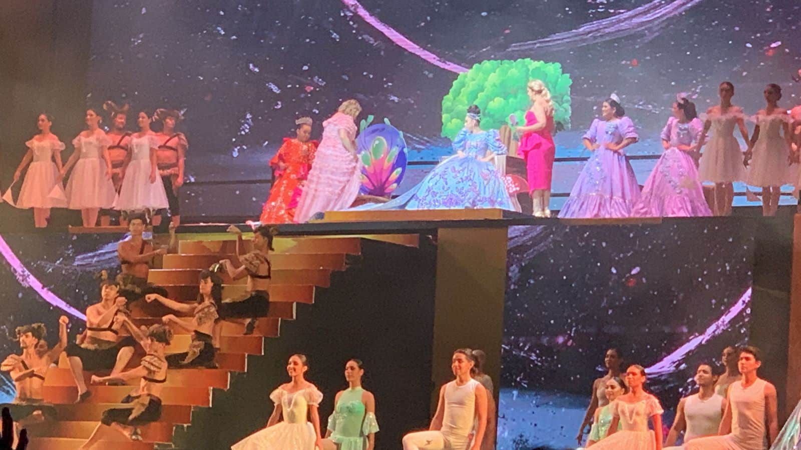 Coronan a Melanie I soberana infantil del Carnaval de Mazatlán 2023 