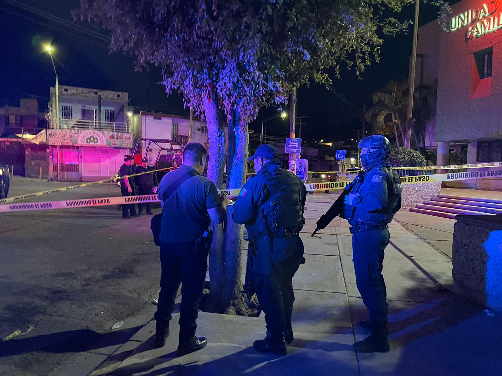 ¡Presentaba un balazo! Abandonan a un hombre sin vida afuera del Seguro Social de Cañadas, en Culiacán 