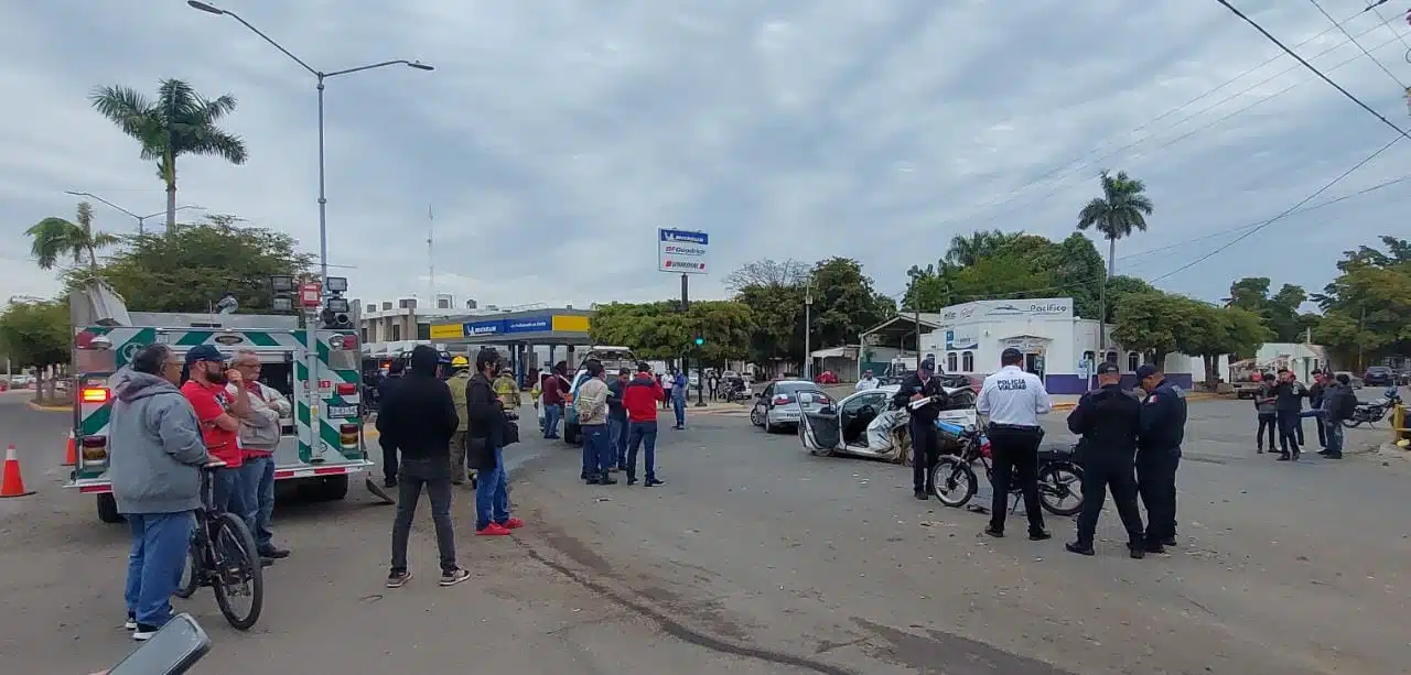 “Nos están dejando a pie”; iba a las tortillas y le quitaron la moto en operativo de tránsito en Guasave