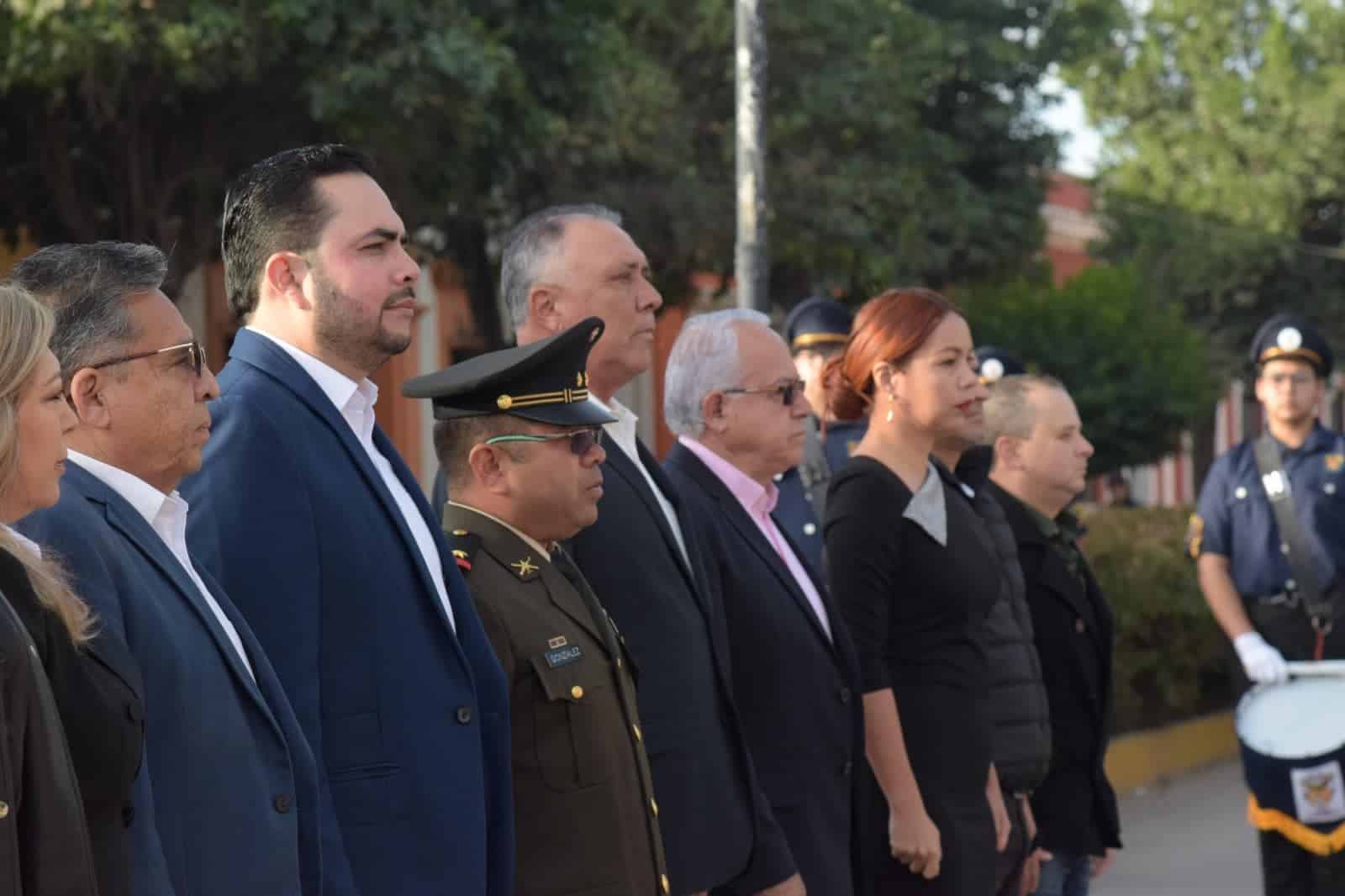 “Un símbolo de identidad nacional”: En El Fuerte conmemoran el Día de la Bandera de México 
