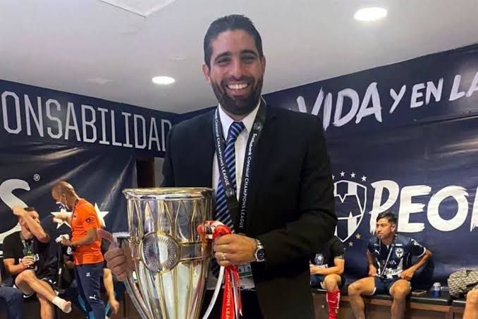 ¡Llegaría Carlos Vela al Mazatlán FC! Buscan mejorar la estructura deportiva del club