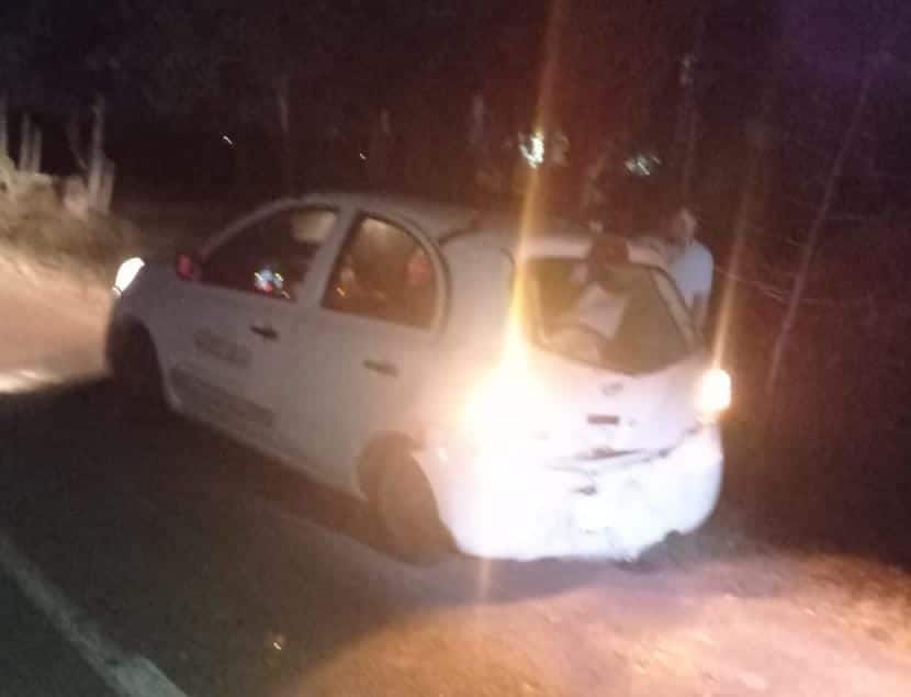 ¡No guardó distancia! Aparatoso choque por carretera a Las Glorias arroja un lesionado