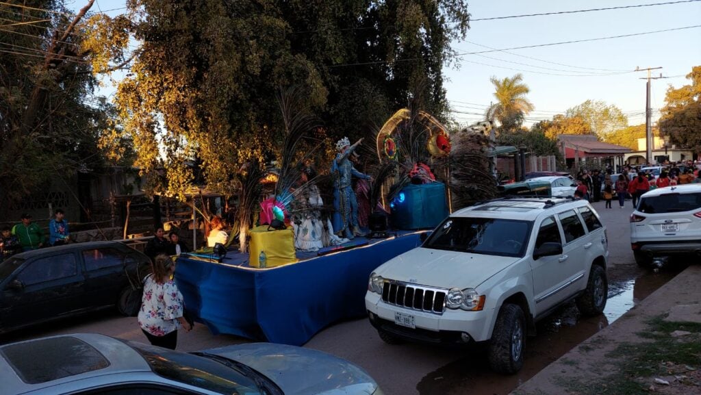 Centenares de familias disfrutaron el cierre del carnaval de San Miguel Zapotitlán