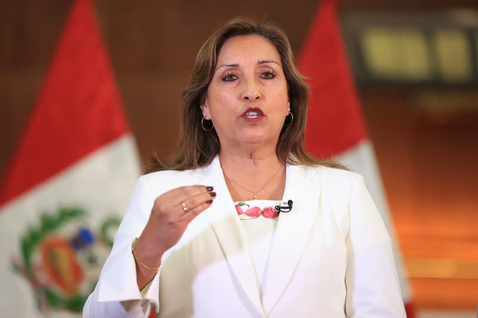 Ya no hay embajador de Perú en México; lo retiran tras críticas de AMLO