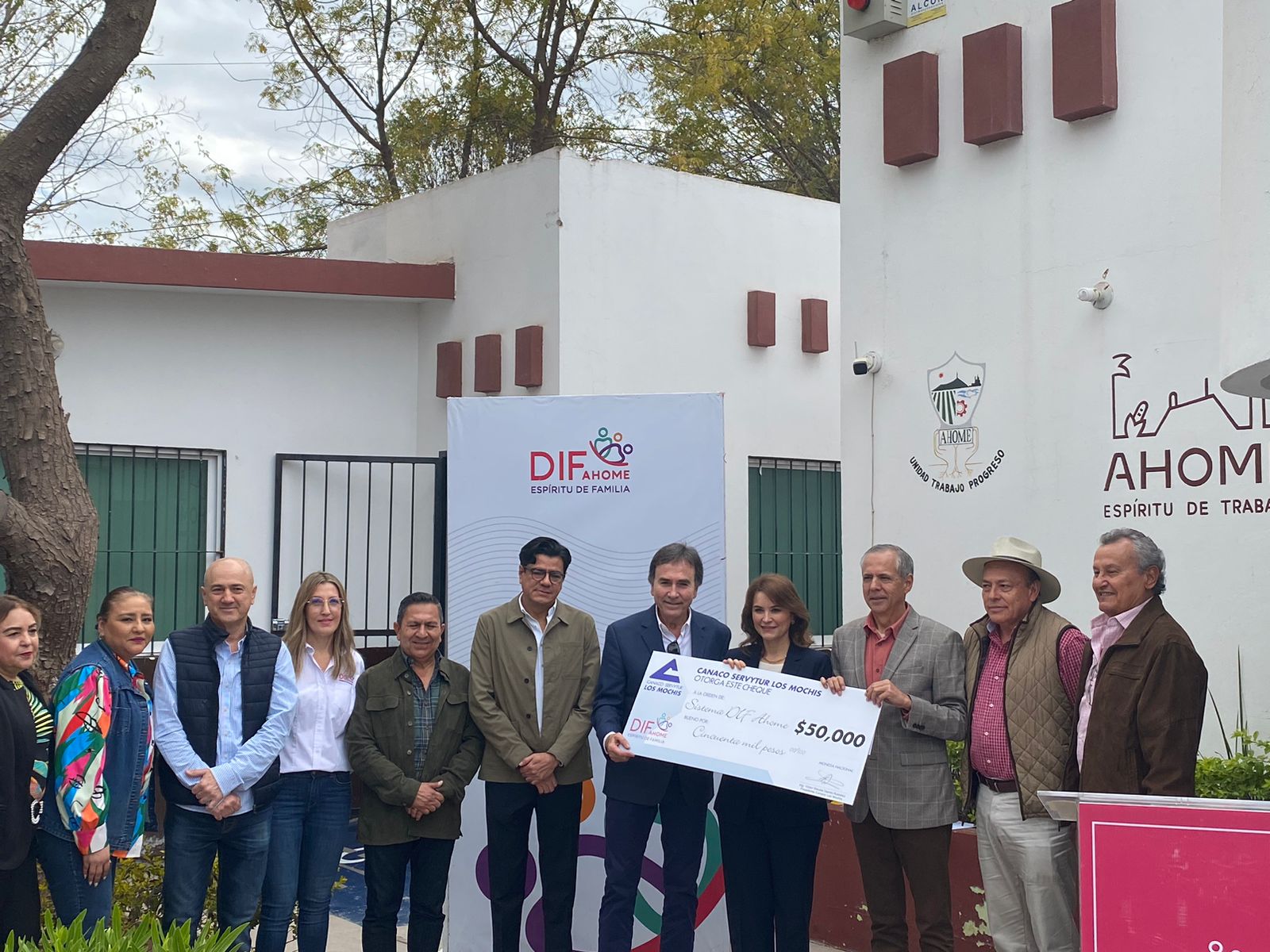 donativo UBR de DIF Ahome