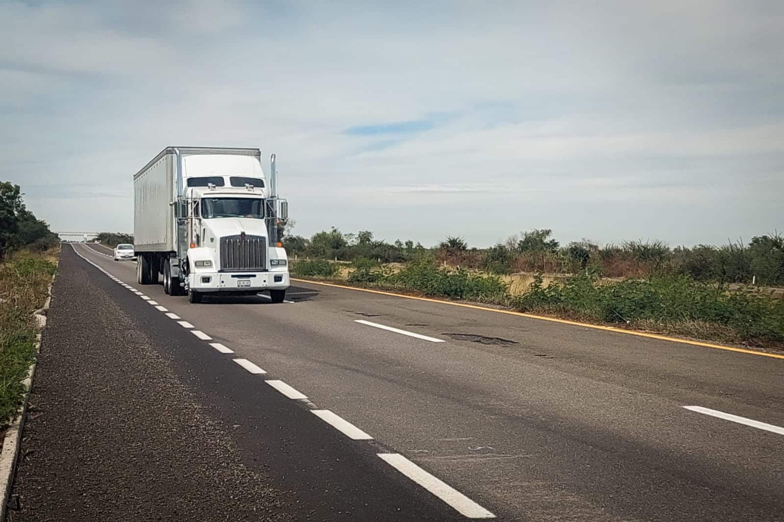El estado de las carreteras genera inconformidad entre conductores quienes advierten